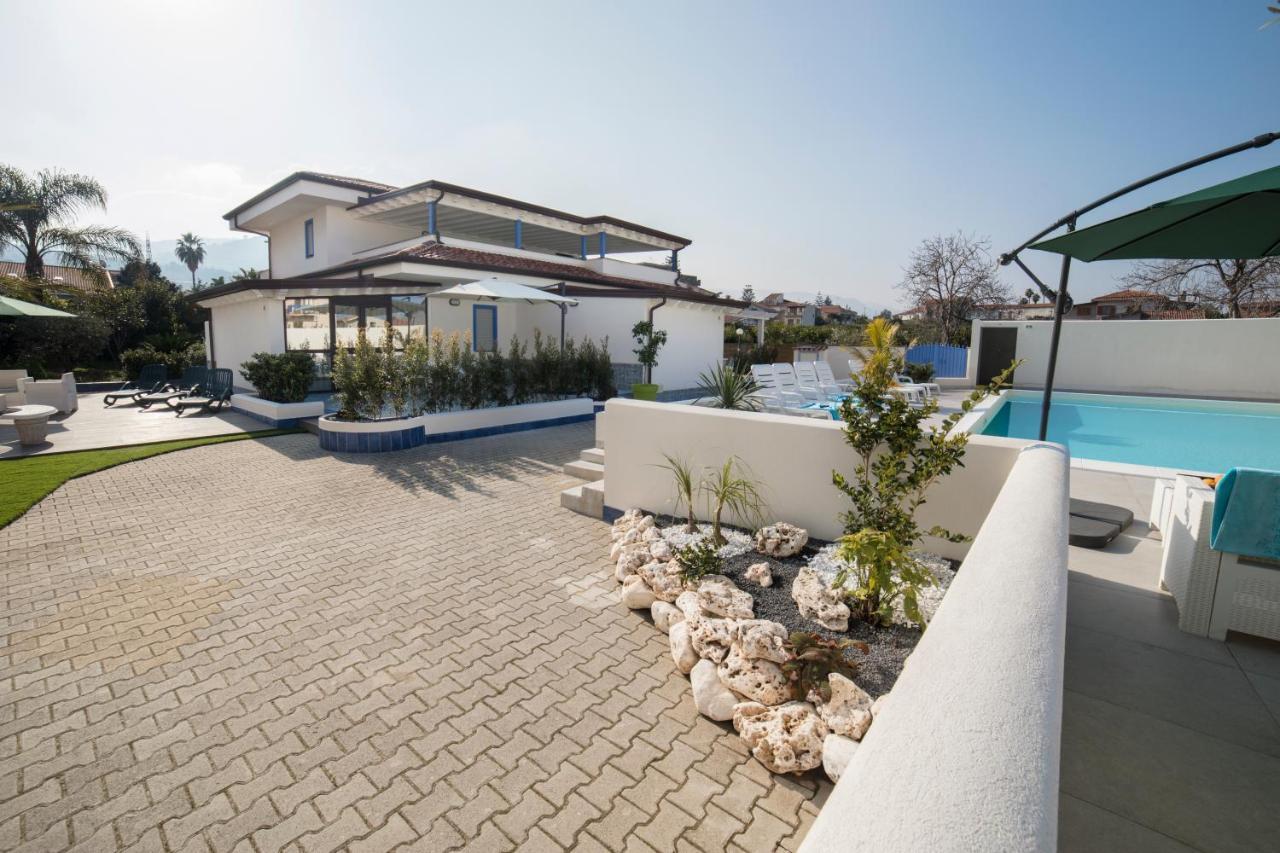 Villa Concettina Capo dʼOrlando Exteriör bild